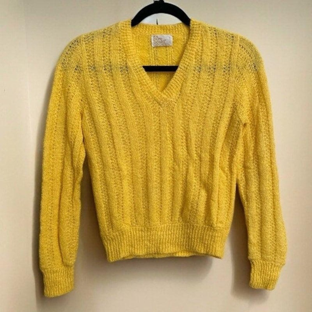 It's Pure Gould Vintage 70s Yellow Boucle Open Knit V-Neck Sweater S